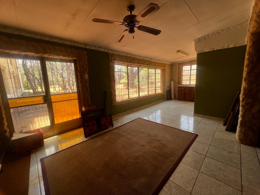 Commercial Property for Sale in De Wildt North West